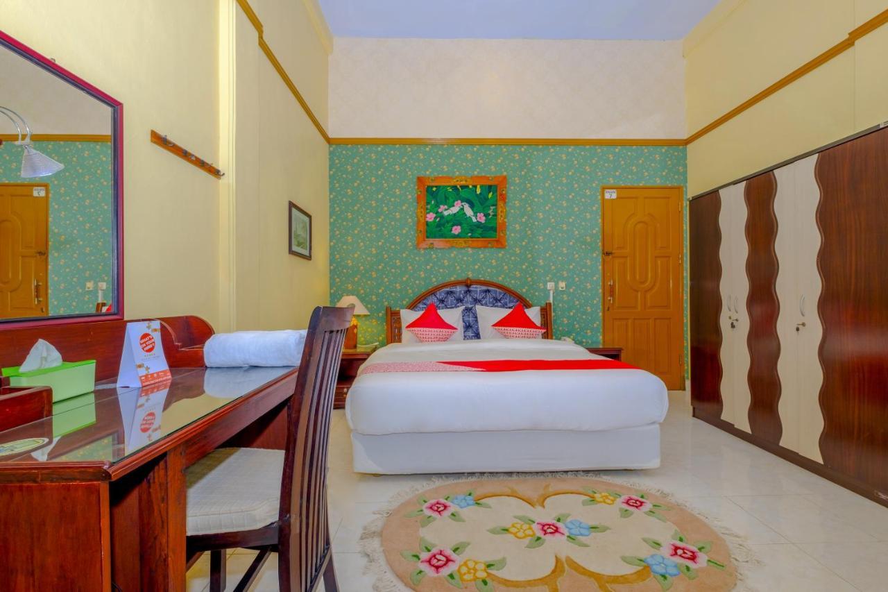 Oyo 3088 Green Valley House Senggigi Luaran gambar