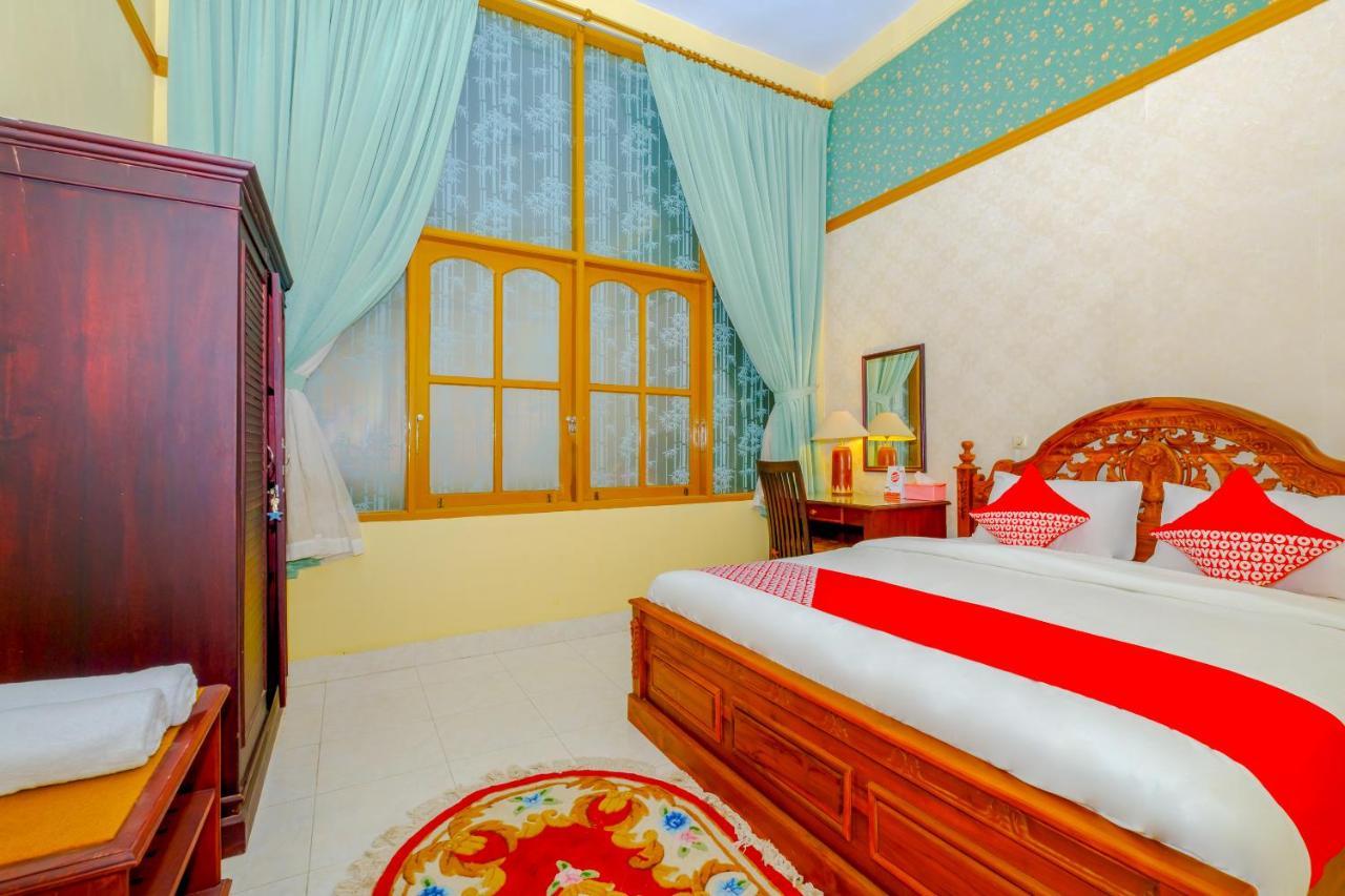 Oyo 3088 Green Valley House Senggigi Luaran gambar