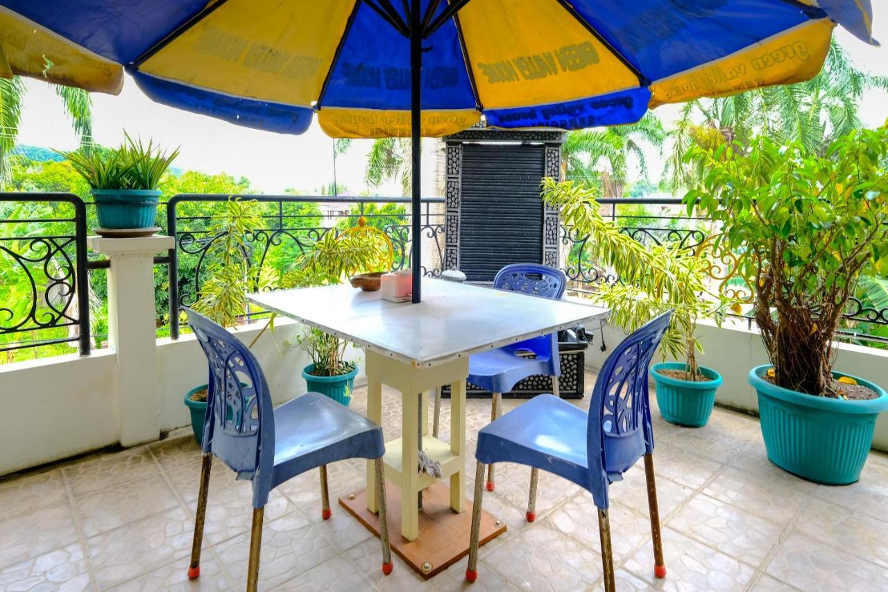 Oyo 3088 Green Valley House Senggigi Luaran gambar